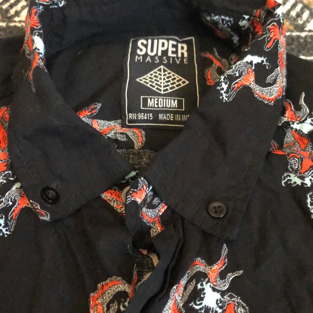 supermassive button down koi - Picture 7 of 7
